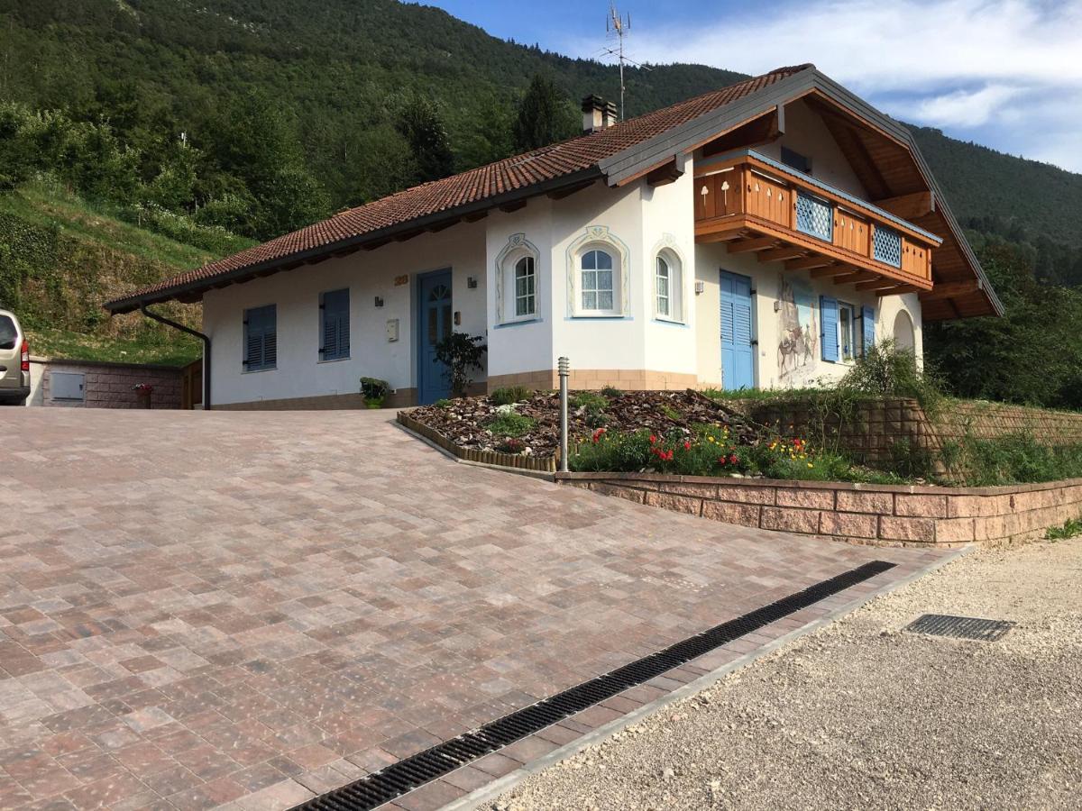 Casa Moret Spormaggiore Buitenkant foto